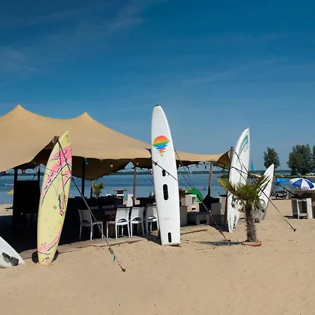 Excellent Cube Mit Dachterrasse Meerblick Und * 许尔斯霍斯特