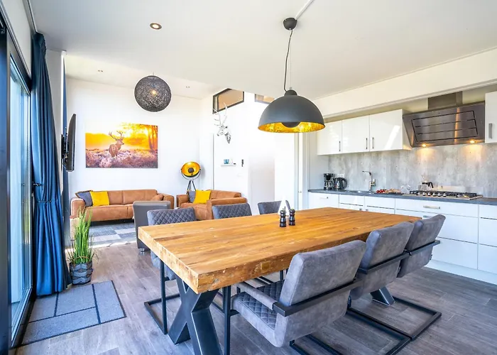 Excellent Cube Mit Dachterrasse Meerblick Und *